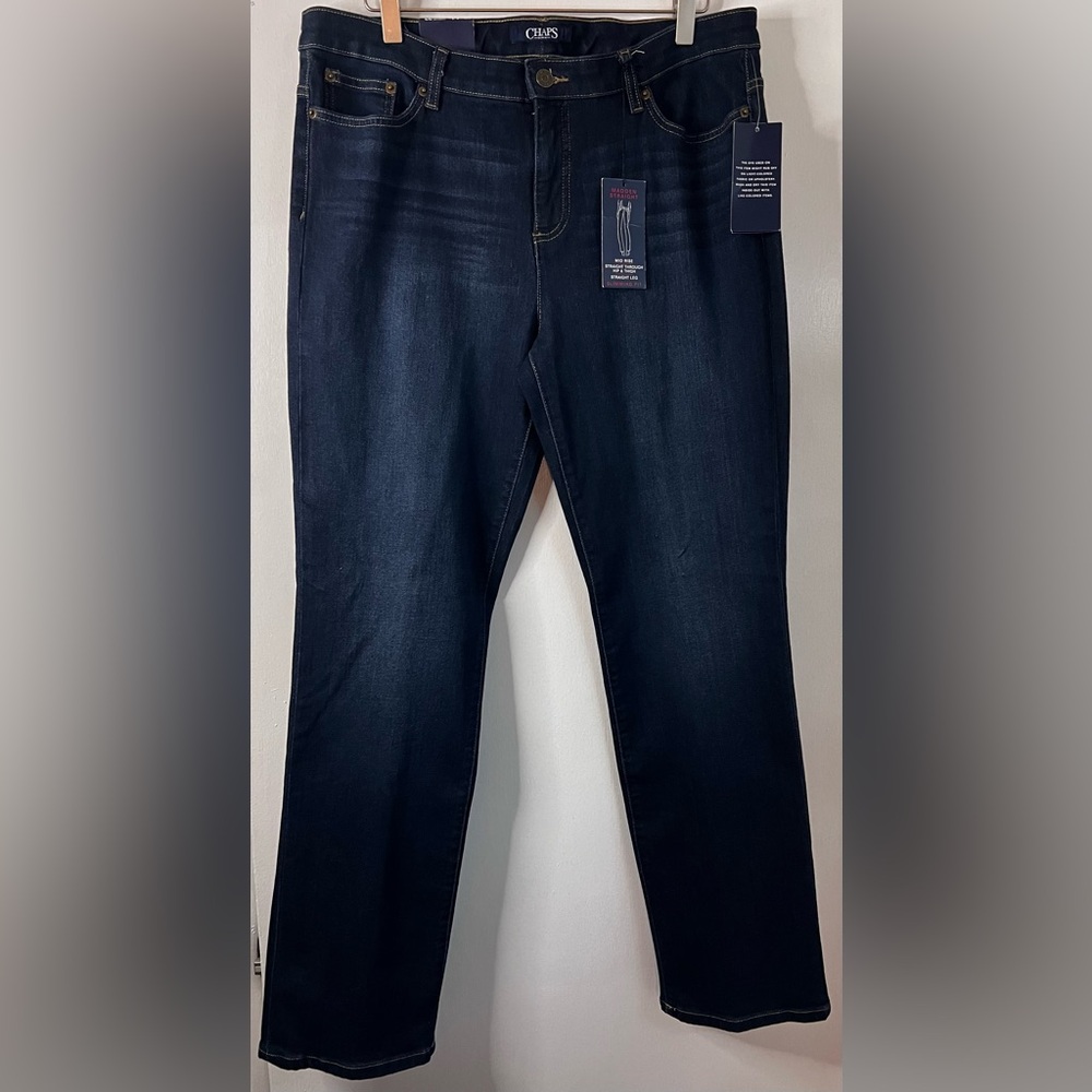 NWT CHAPS Women’s Madden Straight Mid Rise Jeans, 14R